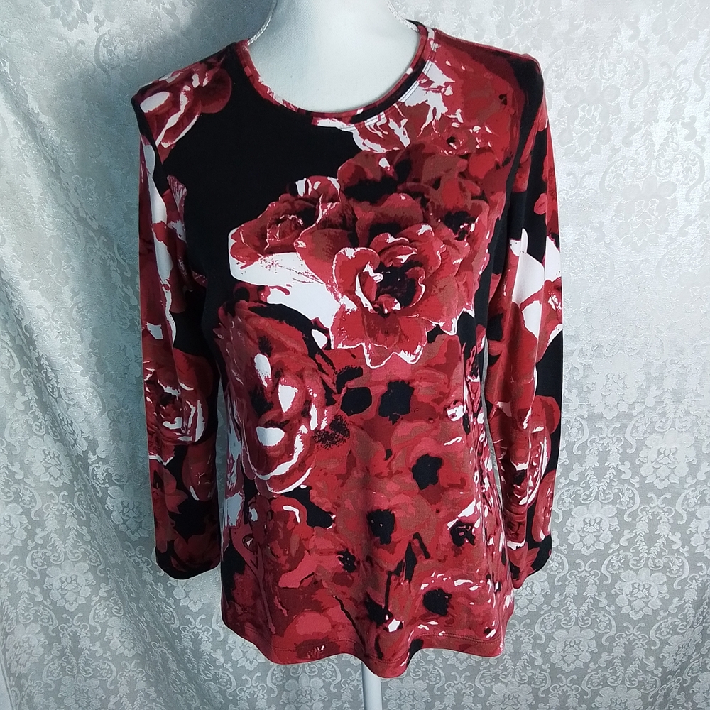 Westbound Petites floral red and black long sleeved women's top PL